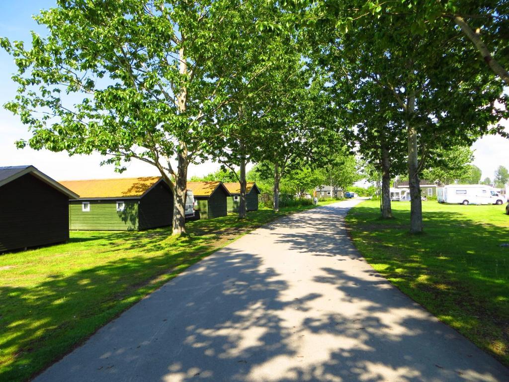 Tangloppen Camping & Cottages Ishøj Екстериор снимка