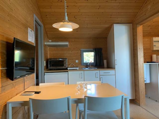 Tangloppen Camping & Cottages Ishøj Екстериор снимка